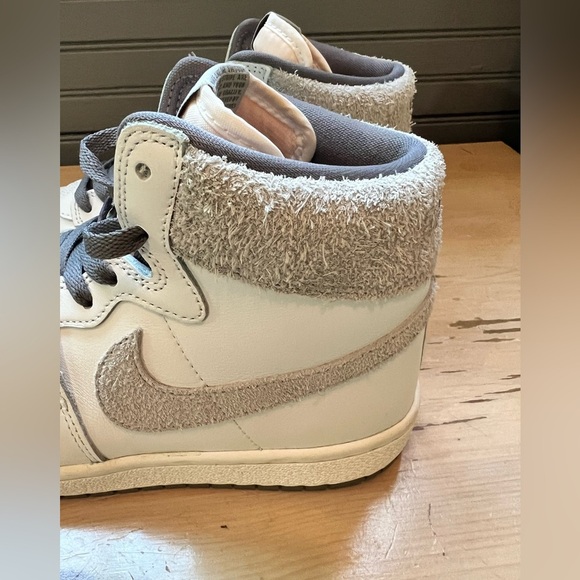 Nike Jordan Air Ship PE SP, DZ3497-100, Tech Grey, MensShoes Size 7.5 - Picture 4 of 10